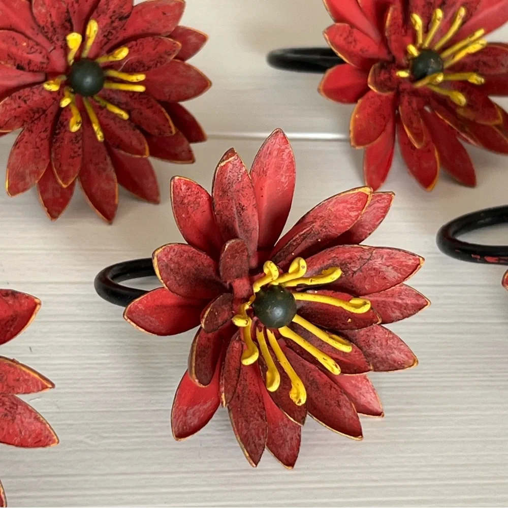 Pier 1 Vintage Metal Floral Napkin Rings Set of 6